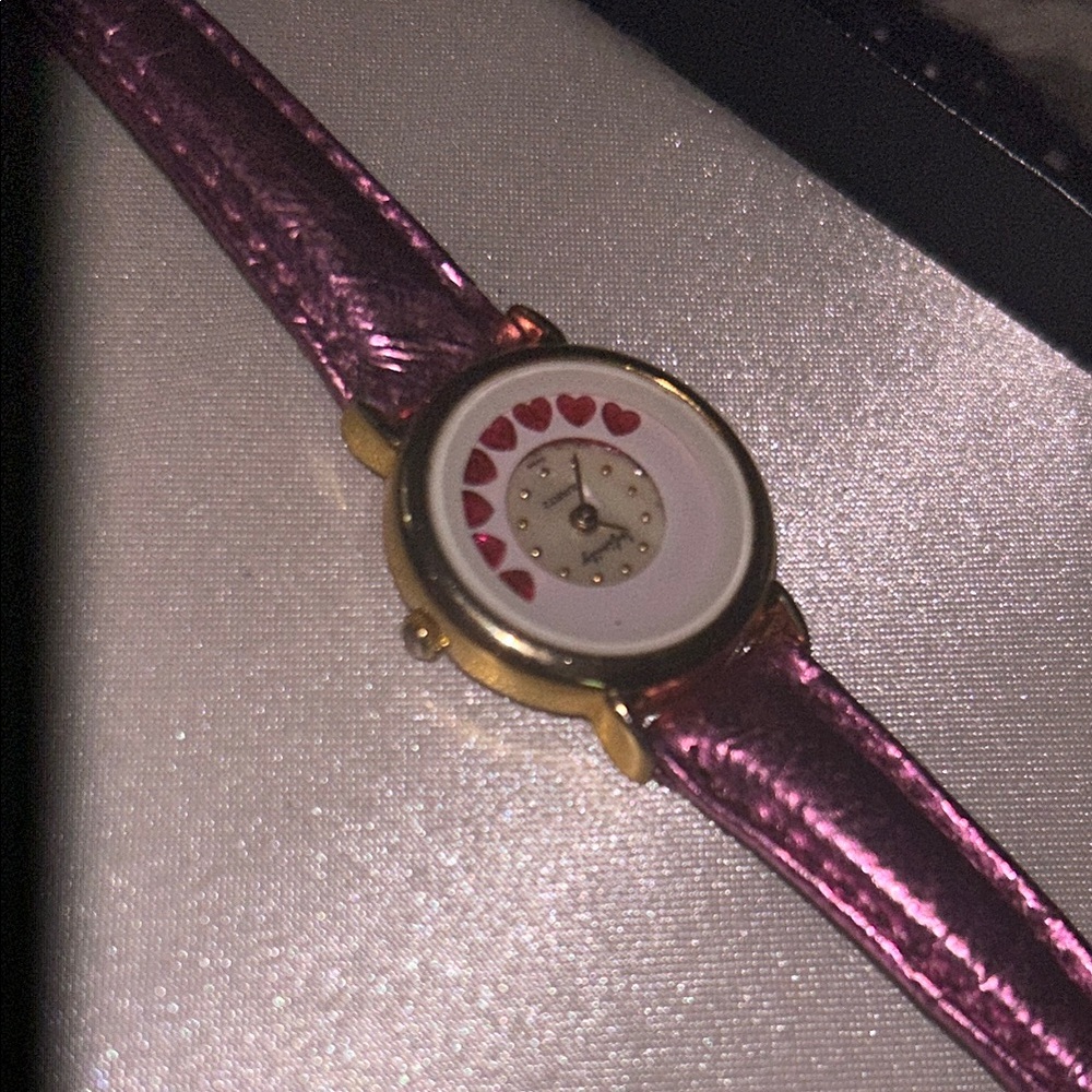 Pink and‎ Gold Heart Design Wearable Watch